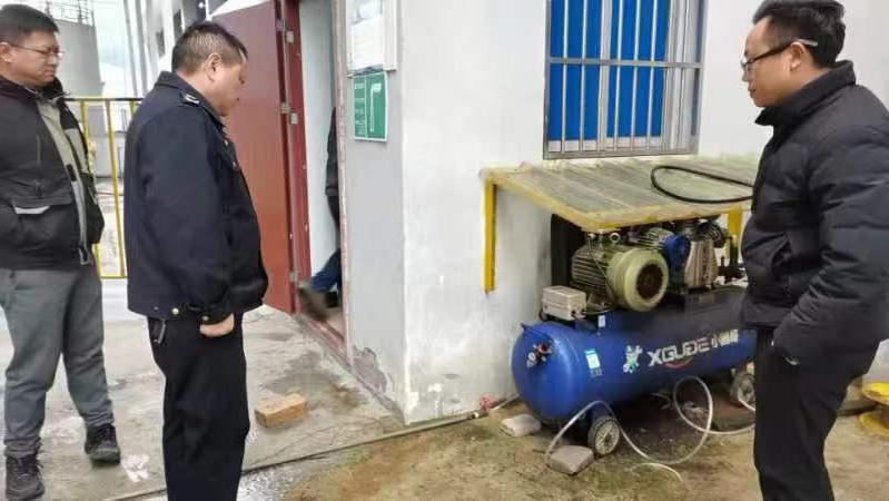 武穴市環保執法四中隊高效響應，解決群眾關切環境問題